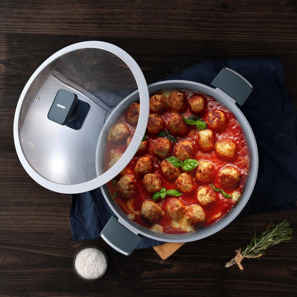 14" Non-Stick Aluminum Everyday Pan with Ceramic Coating and Lid