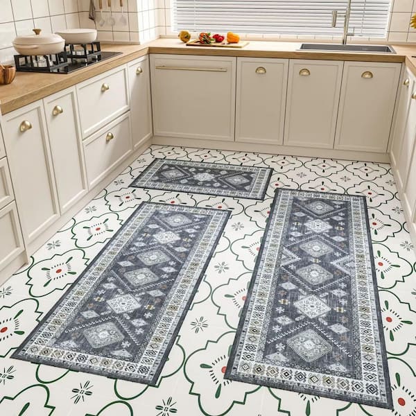 Can You Use a Bath Rug in the Kitchen? Smart Tips & Tricks