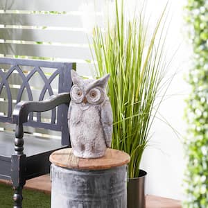 17 in.  Polystone Indoor Outdoor Owl Garden Sculpture