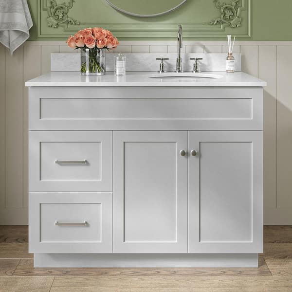 ARIEL Hamlet 43 in. W x 22 in. D x 35.25 in. H Bath Vanity in Grey with Carrara Marble Vanity Top