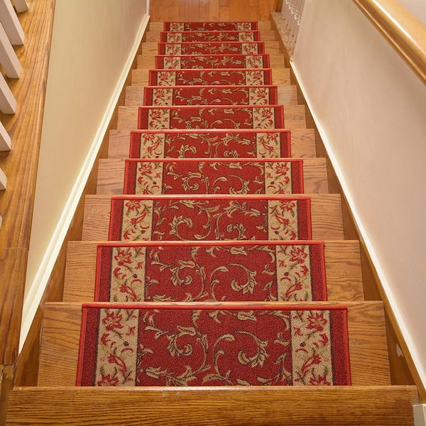 Indoor Veronica Border Design Red 9 in. x 36 in. Stair Tread Cover (Set of 7)