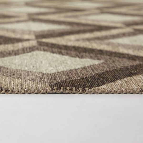 Eloise 5 ft. x 7 ft. Pink Area Rug