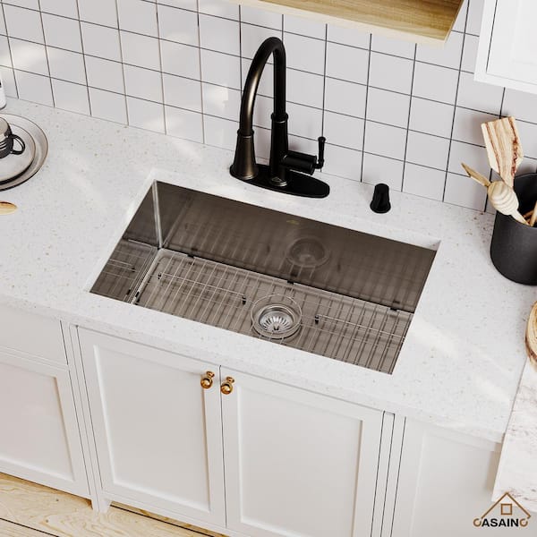 Stainless Steel Undermount Kitchen Sink - Builders Surplus - Wholesale  Kitchen and Bathroom Cabinets in Los Angeles California