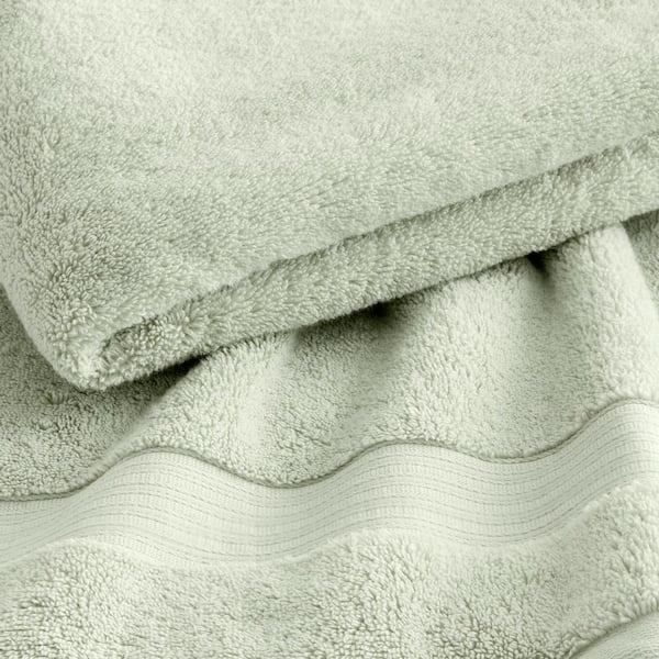 https://images.thdstatic.com/productImages/954c7263-5e6c-42b9-a197-b30197f7327e/svn/watercress-green-home-decorators-collection-bath-towels-6bsset-wtrcs-et-e1_600.jpg