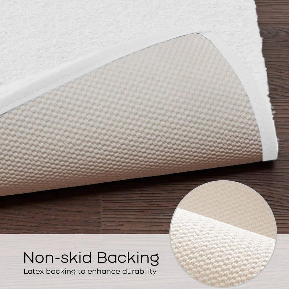 Marshmallow Quick-Dry Microfiber Contour Bath Rug - White