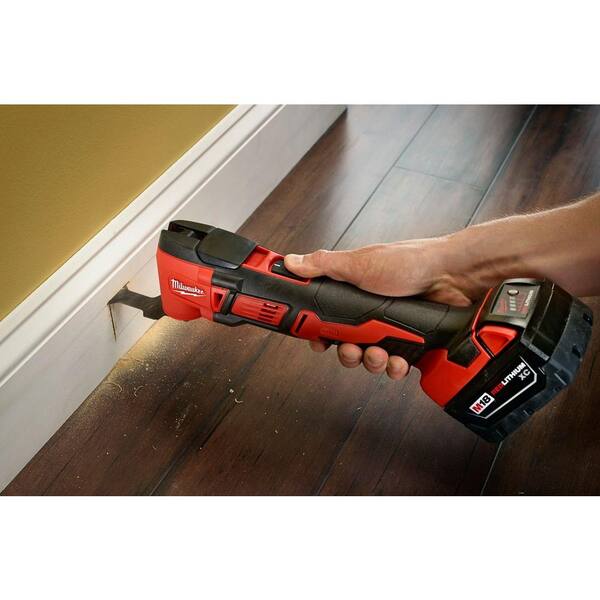 Milwaukee M18 18V Lithium-Ion Cordless Oscillating Multi-Tool with  