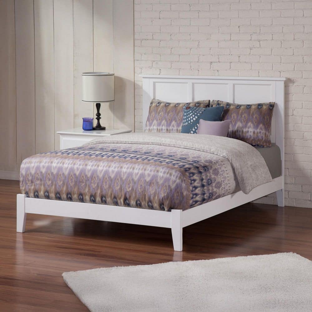 Madison White Solid Wood Frame Queen Low Profile Platform Bed
