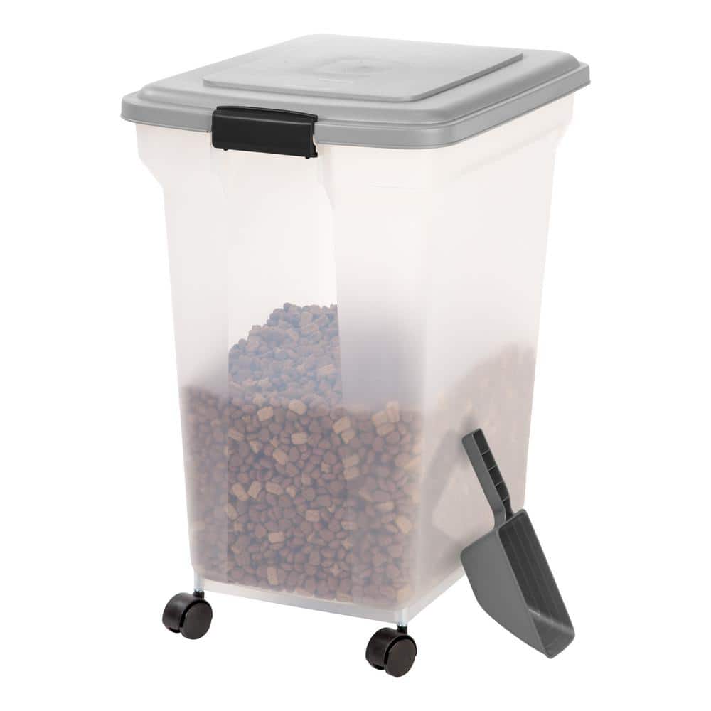 IRIS USA, Inc. Food Container with Sealing Top and Food Scoop