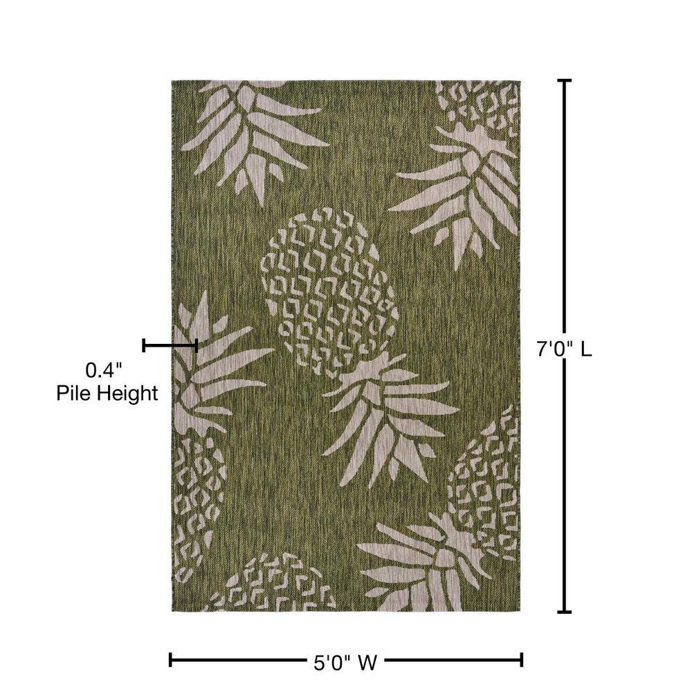Reversible Gray Synthetic 5' x 7' Easy-Care Area Rug
