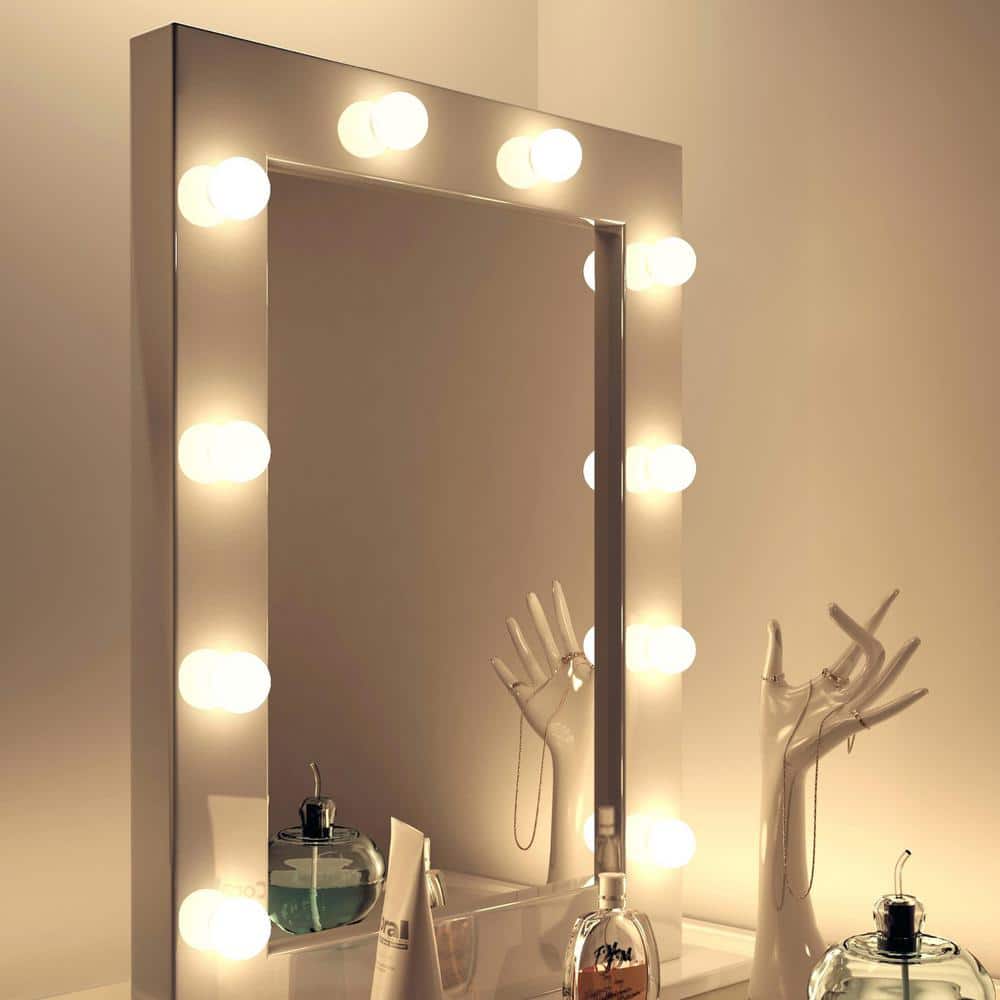 YANSUN 5.91 ft. 10-Light Vanity Lights for Mirror, White Indoor LED String Light USB Outlet Hollywood Style