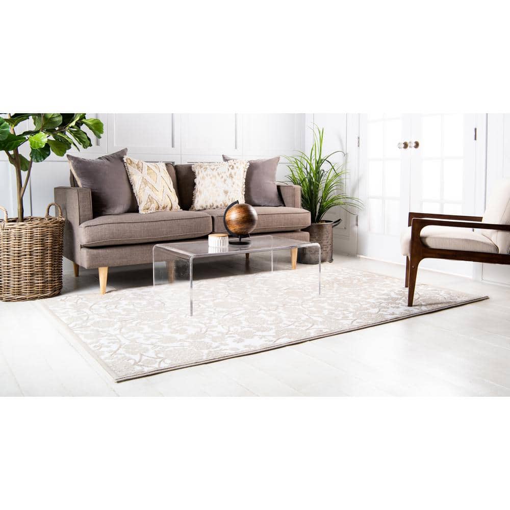 Ivory Floral Rectangular Stain-Resistant Synthetic Rug, 10x13 ft
