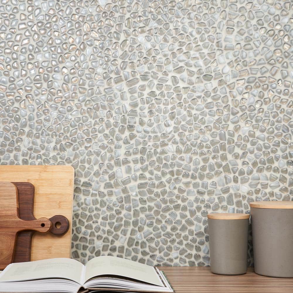 Apollo Pebble Silver Polished Glass Mosaic Tile