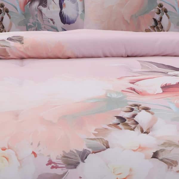Dreamy Floral Comforter Set