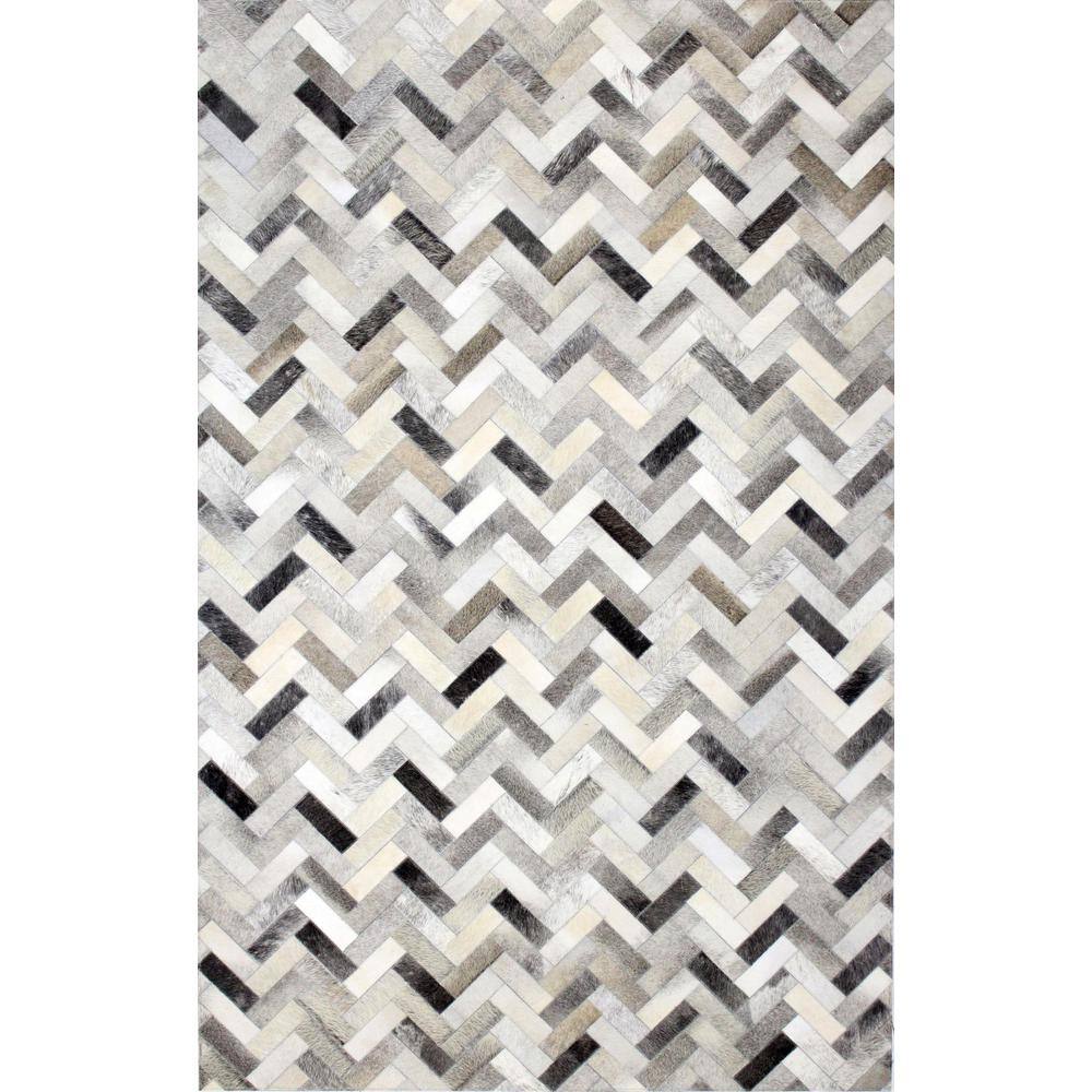 Santa Fe Ash 3 ft. x 8 ft. (26 x 8) Chevron Contemporary Runner