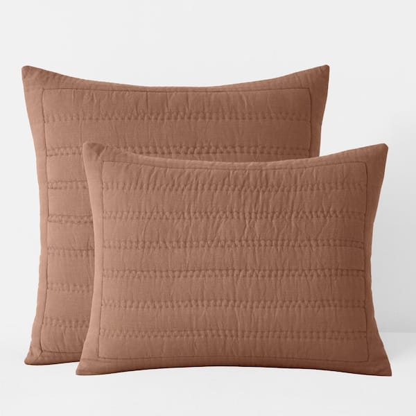 Legends Hotel Washed Linen Quilt