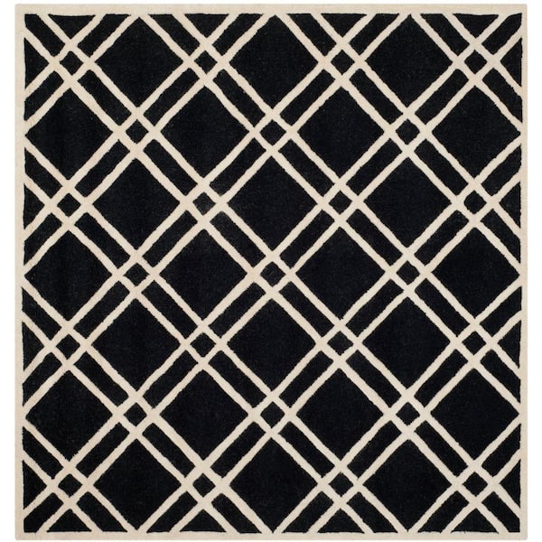 SAFAVIEH Cambridge Black/Ivory 6 ft. x 6 ft. Square Interlace Diamonds Geometric Area Rug