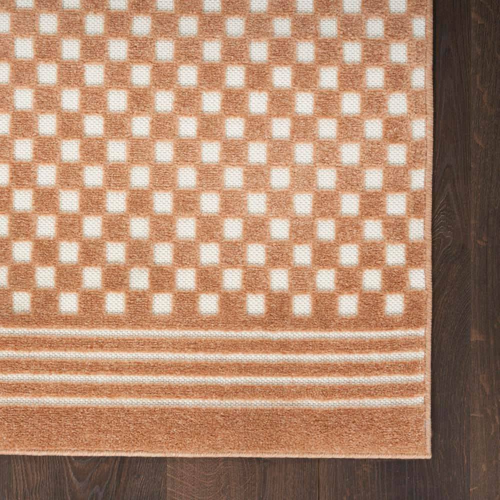 Copper and White Geometric Pattern Runner Rug 2' x 6'