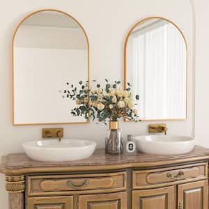24 in. W x 36 in. H Arched Gold Aluminum Alloy Framed Wall Mirror