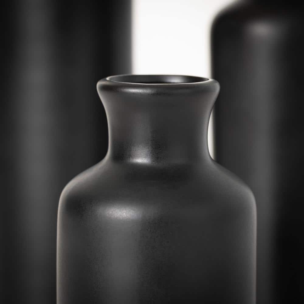 Modern Matte Black Ceramic Vase Trio for Elegant Table Decor
