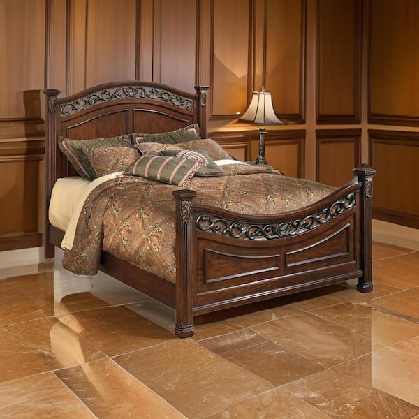 Aza Traditional Brown Wood Frame King Size Platform Bed