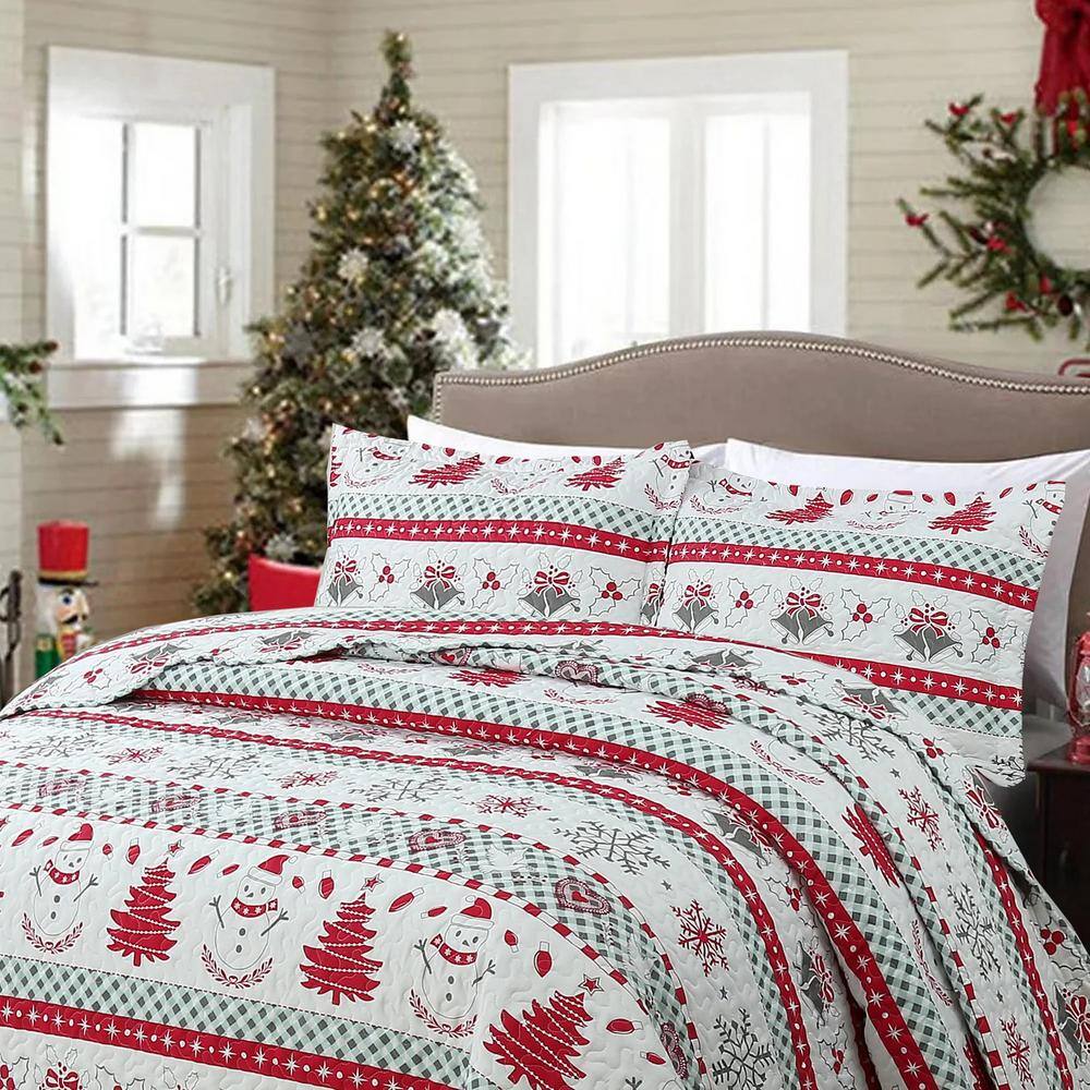 Queen Red and White Microfiber Christmas Quilt Set