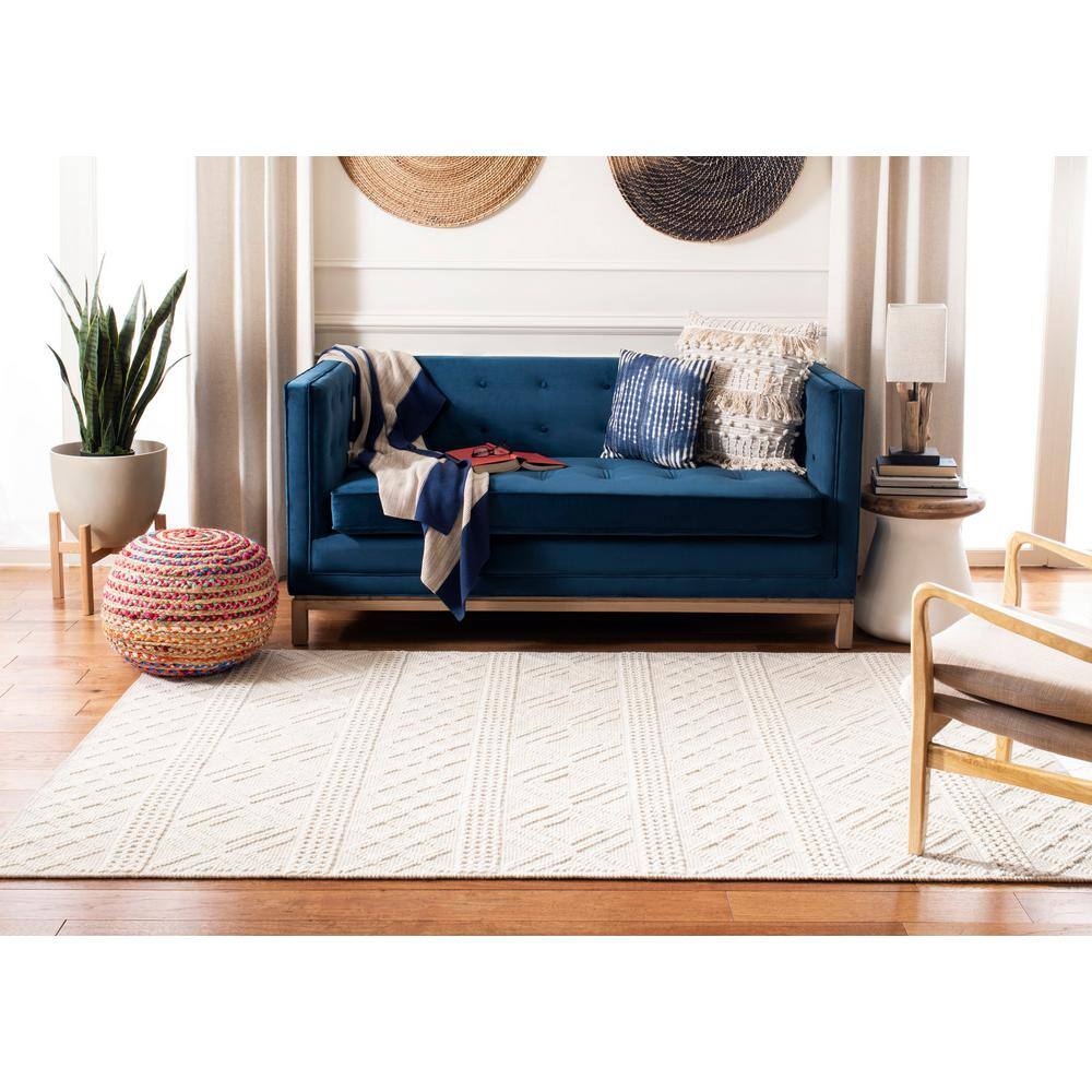 Elegant Ivory 9' x 12' Hand-Knotted Wool Area Rug