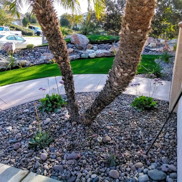 0.25 cu. ft. 3/8 in. Arizona Bagged Landscape Rock and Pebble for Gardening, Landscaping, Driveways and Walkways