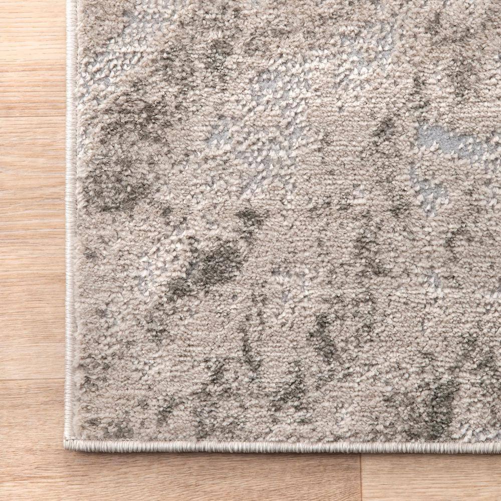 Eco-Sleek Silver Abstract 5' x 8' Synthetic Area Rug