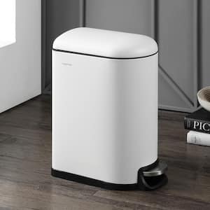 Roland 10.6 Gal. White Step-Open Trash Can