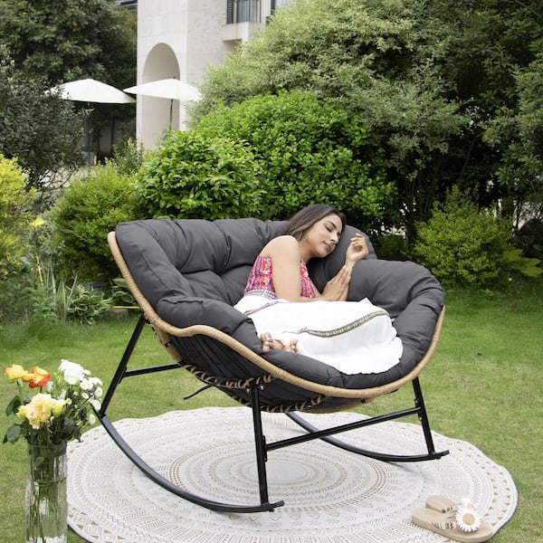 FINCATI Oversized Beige PE Wicker Outdoor Rocking Chair