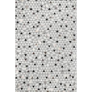 Laine Leather Blend Modern Triangle Gray 5 ft. x 8 ft. Area Rug