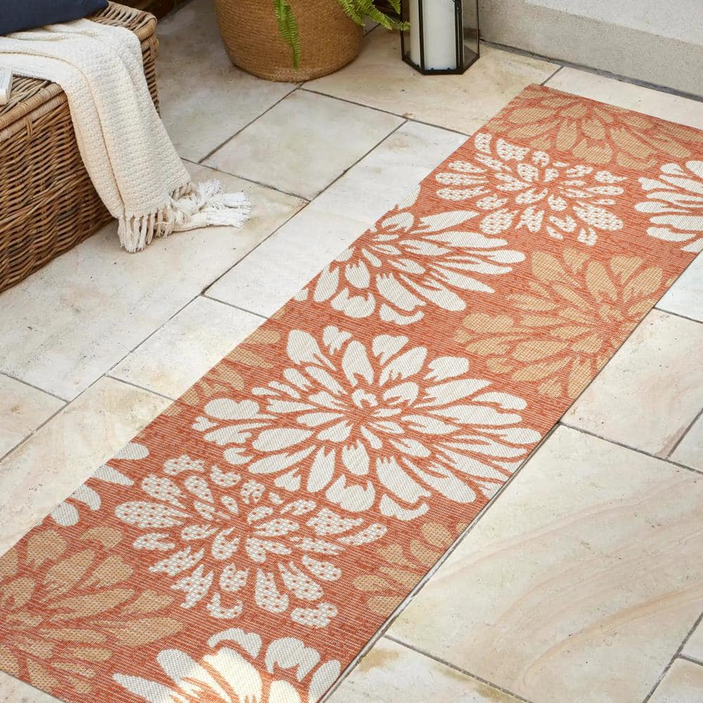 Zinnia Bohemian Floral Textured Flatweave Gray Synthetic Area Rug