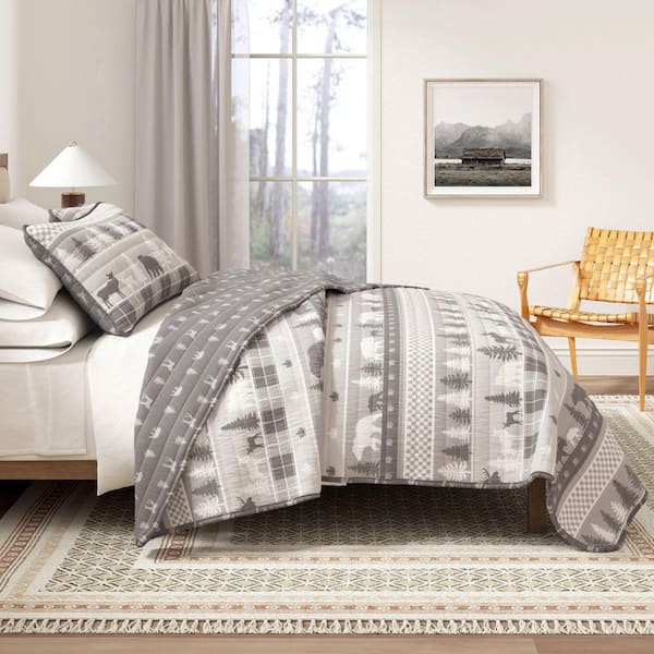 FRESHFOLDS Grey Reversible Lodge Landscape Printed 2 Piece Microfiber Polyester Quilt Set, Twin / Twin XL