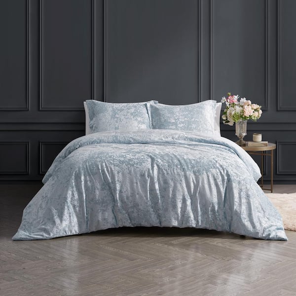 DESIGN STUDIO Rochelle Outline Floral Blue 3-Piece Crushed Velvet Comforter Set-Full/Queen