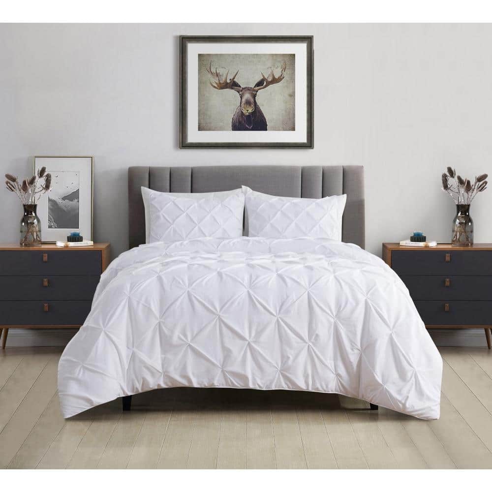VIDERI HOME Pintucked White King Microfiber Comforter Set 104834