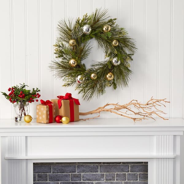 30” White Flocked Cordless Pre-Lit Indoor/Outdoor Wreath @