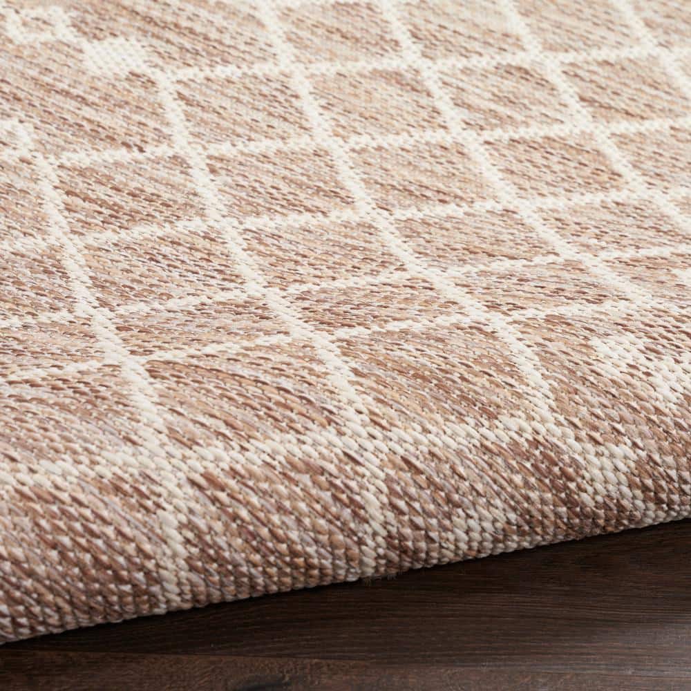 Beige Moroccan Trellis Flatweave Synthetic 5' x 7' Area Rug