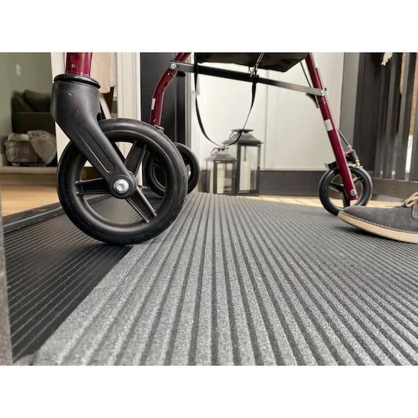 https://images.thdstatic.com/productImages/96547b30-5b2c-459c-909d-0f573883f242/svn/ez-access-wheelchair-ramps-taemgry01-1-5-c3_600.jpg