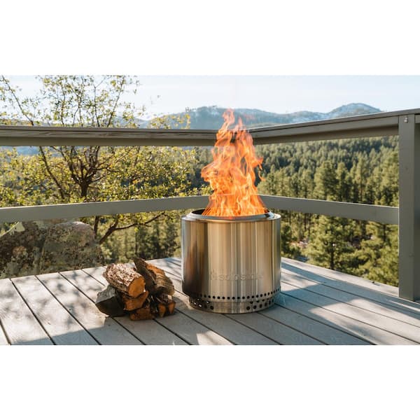 Solo Stove Bonfire & Yukon Cast Iron Griddle Top