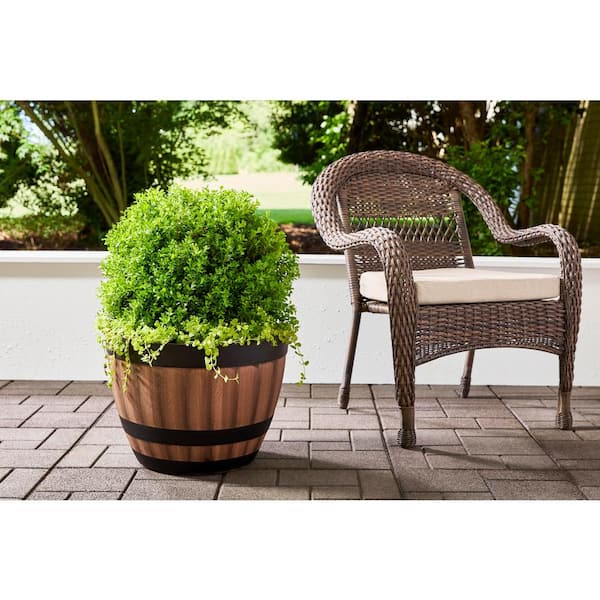Reedley Large Kentucky Walnut Brown Resin Wine Barrel Lightweight Round Planter (20 in. L x 20 in. W x 14.5 in. H)