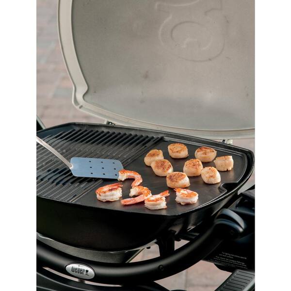 Weber Cast-Iron Griddle for Q 2000 Gas Grill 6559 - The Home Depot