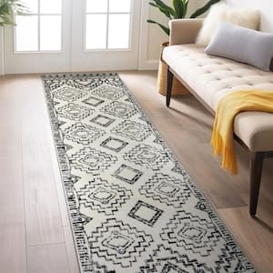 Transitional Bohemian Area Rug Cream 2 ft. 3 in. x 12 ft. Runner Rug