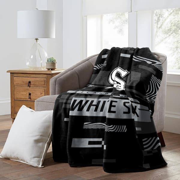 THE NORTHWEST GROUP MLB Digitize Chicago White Sox Raschel Throw