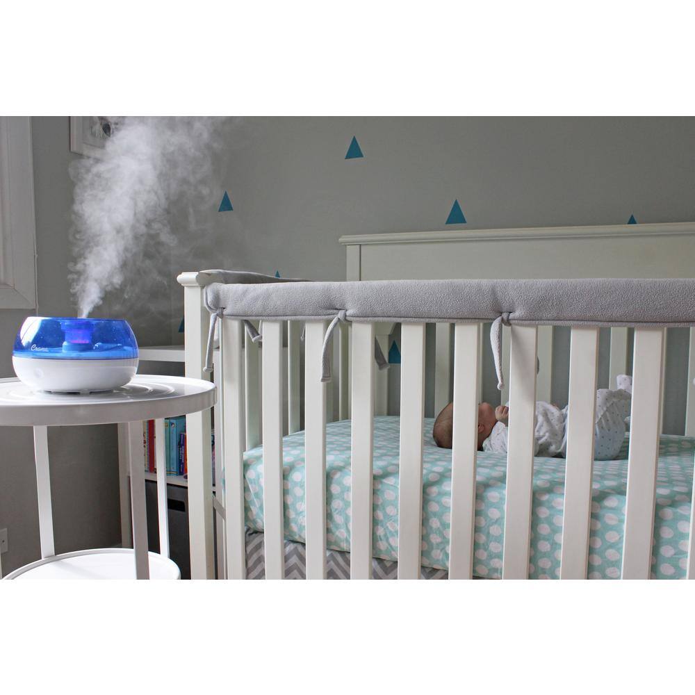 Compact Blue and White Ultrasonic Cool Mist Humidifier