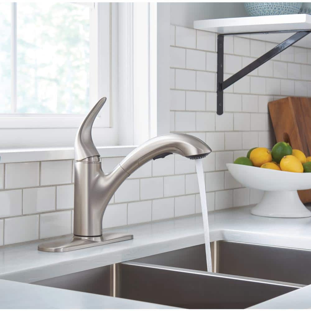 Stainless Steel Single-Handle Pull Out Kitchen Faucet