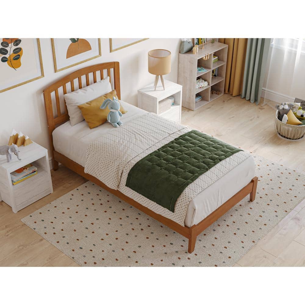 Richmond Light Toffee Twin Wood Platform Bed with Headboard