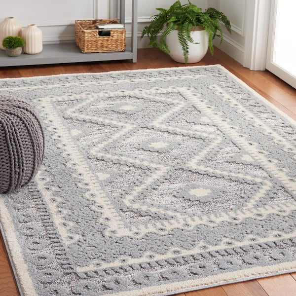 Martha Stewart Gray/Ivory 8 ft. x 10 ft. Geometric High-Low Area Rug