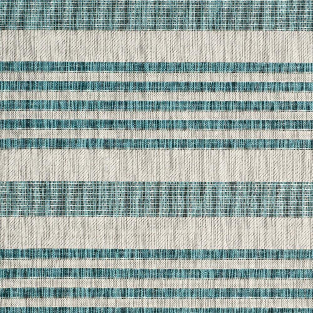Grey/Blue Easy-Care Rectangular Synthetic 5' x 7' Area Rug