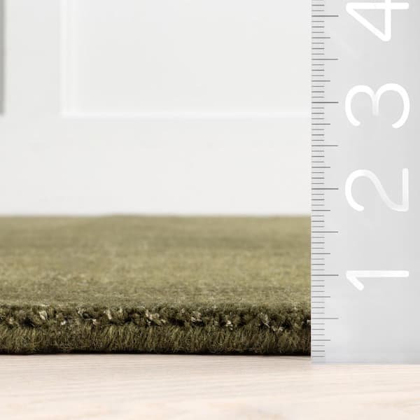 Petra High-Low Wool-Blend Verdant Green 10 ft. x 14 ft. Indoor/Outdoor Patio Rug