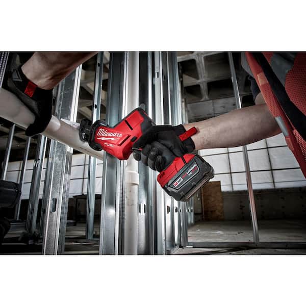 Milwaukee M18 Fuel 18-Volt Lithium-Ion Brushless Cordless 1/2 in